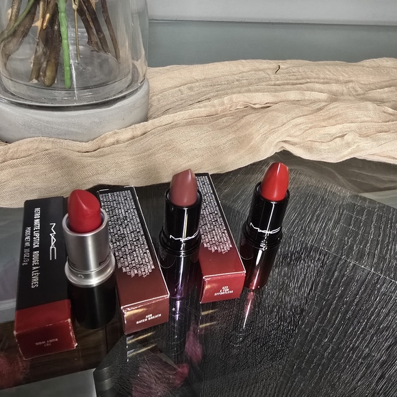 Mac Cosmetics 3 Piece Lipstick Set - Picture 5 of 6